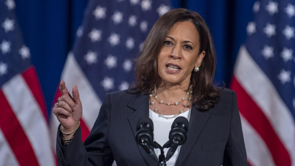 Kamala Harris asusta a Donald Trump