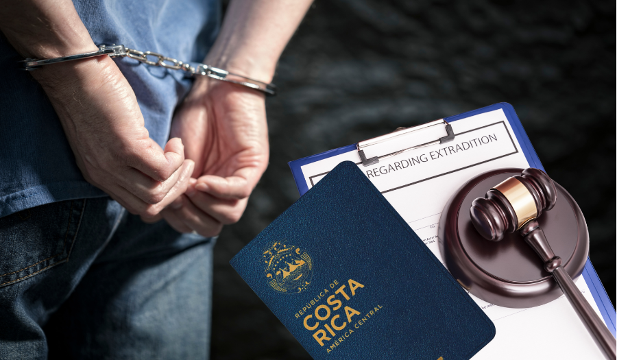 Entre la extradición y la traición
