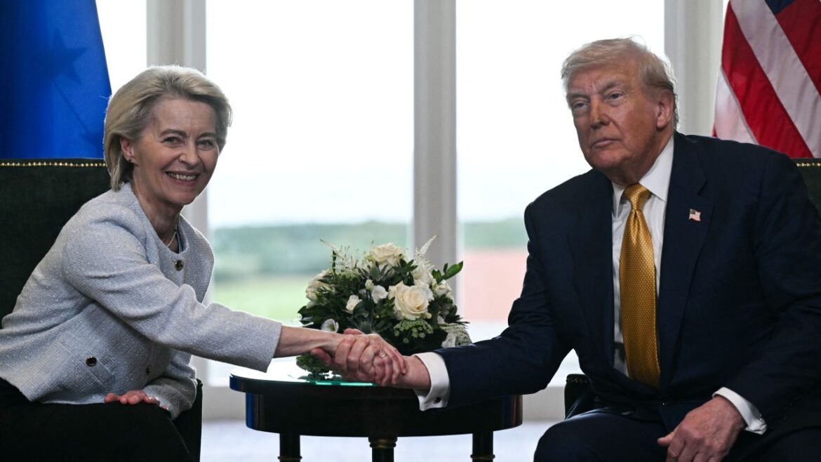 Trump y von der Leyen sellan acuerdo comercial y los aranceles se fijan en el 15%