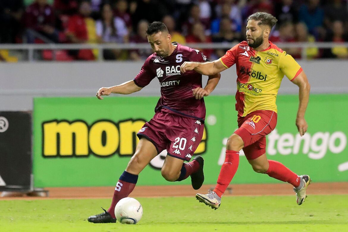 Mariano y Elías, dos zurdos de peso