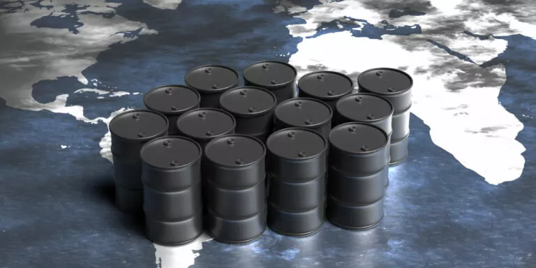 El precio del barril de petróleo se dispara ante el fracaso de la paz en Irán