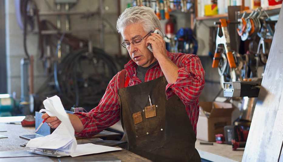 ¿Volver al mercado laboral después de los 45? 