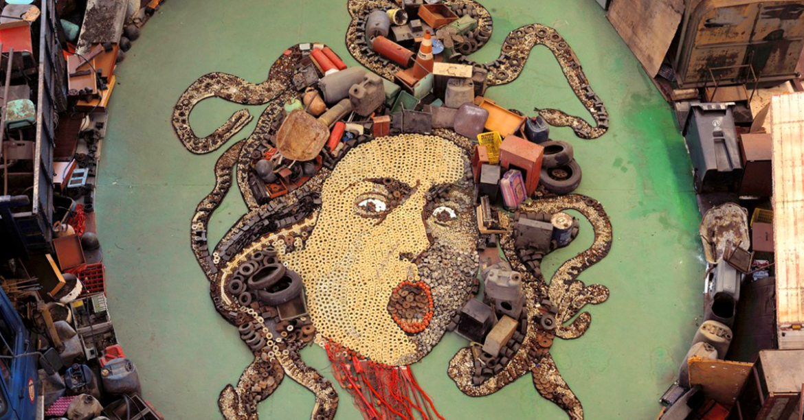 Arte con plásticos desechables