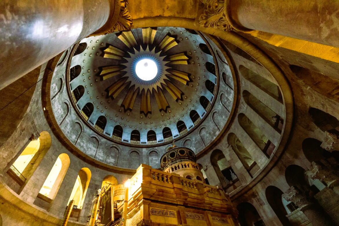 Iglesia del Santo Sepulcro revela más vestigios sobre Jesús