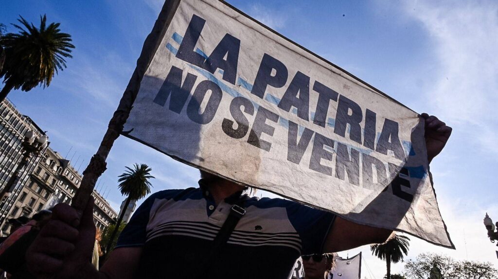Patria y soberanía: ética cívica