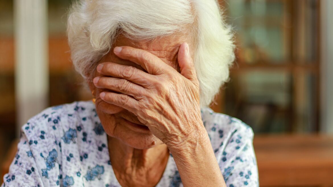 La violencia patrimonial vulnera la dignidad, autonomía e integridad de las personas adultas mayores